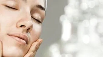 موضوع عن العناية بالبشرة