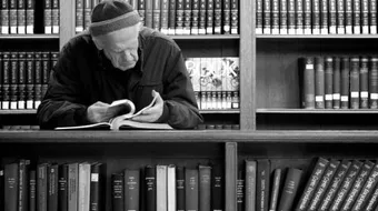 خواطر عن القراءة