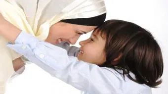 موضوع عن بر الأم