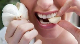 علاج ديدان البطن بالثوم