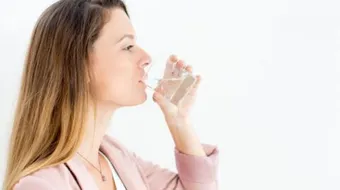 علاج نقص اللعاب في الفم