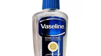 فوائد زيت الفازلين للشعر