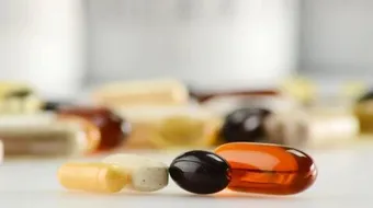 فيتامين لتطويل الشعر