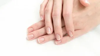 طرق للمحافظة على الأظافر