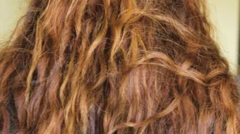 طرق تنعيم الشعر الجاف