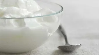 ما فوائد الثوم مع الزبادي