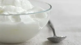 ما فوائد اللبن للشعر