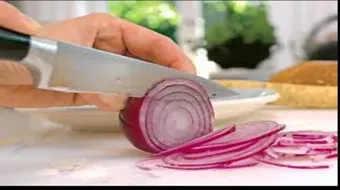 ما فوائد البصل للبشرة