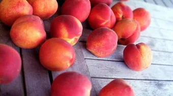 ما هي فوائد الخوخ