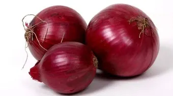 ما هي فوائد قشر البصل الأحمر