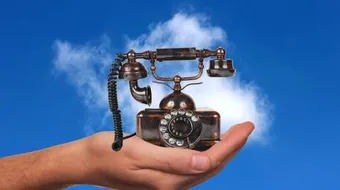 ما فوائد الهاتف