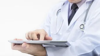 ما هي أسباب البراز الأسود