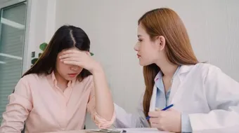 ما أسباب الأكياس على المبيض