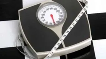 ما هي أسباب نقص الوزن