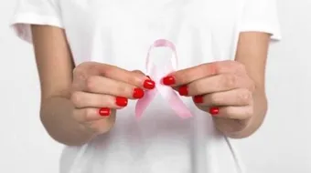 ما هي الأعراض المبكرة لسرطان الثدي