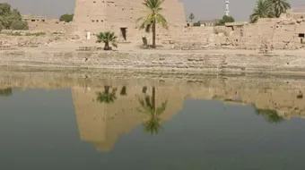 ما هي آثار مصر