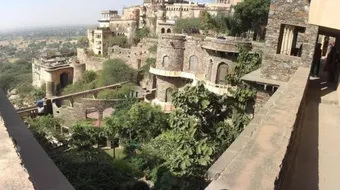 ما هي الحدائق المعلقة