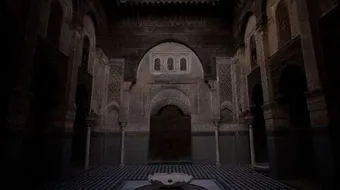 ما هي المعالم العمرانية لمدينة فاس