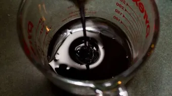 ما هو العسل الاسود