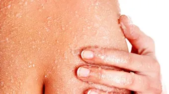 ما هو مقشر الجسم