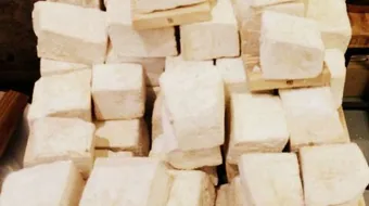 ما هو صابون زيت الزيتون المبشور