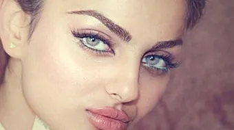 ما المقصود بقولنا فتاة نجلاء