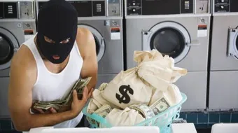 ما المقصود بغسيل الأموال