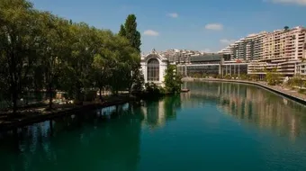 بماذا تشتهر سويسرا