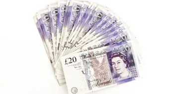 ما هي العملة البريطانية