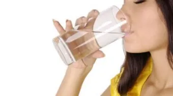 ما هو سبب جفاف الحلق