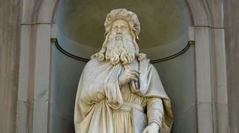 ما اسم الفنان الذي رسم لوحة الموناليزا