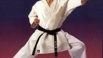 ما أصل لعبة الكاراتيه