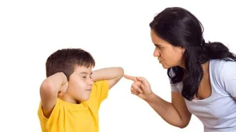 ما عقوبة عقوق الوالدين