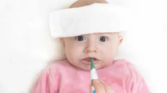 ما هو علاج ارتفاع درجة الحرارة عند الأطفال