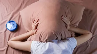 ما علاج قلة النوم