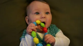 ما هو علاج تسنين الاطفال