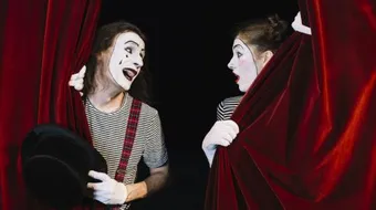 ما هو الفن المسرحي