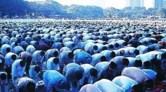 أين فرضت الصلاة ومتى