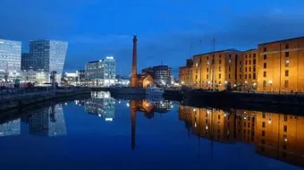 أين تقع مدينة ليفربول