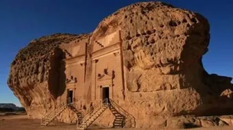 أين تقع مدائن صالح