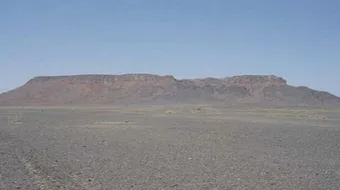 أين يقع جبل طمية