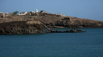 أين تقع جزيرة ميون