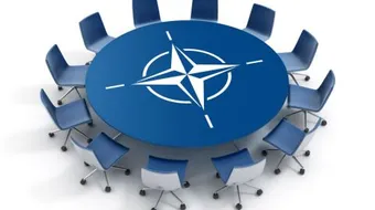 أين يقع مركز حلف شمال الأطلسي