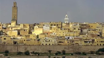 أين تقع مدينة مكناس