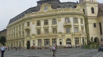 أين تقع مدينة رومانيا