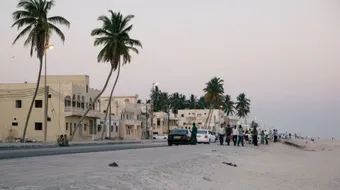 أين تقع مدينة صلالة