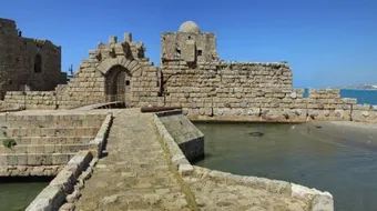 أين تقع مدينة صيدا