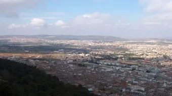 أين تقع مدينة تلمسان