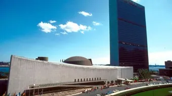 أين يقع مقر الأمم المتحدة