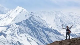 أين تقع جبال الهملايا